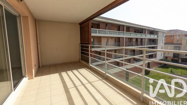 Appartement à vendre 3 pièces 75 m² Entraigues-sur-la-Sorgue