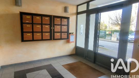 Appartement à vendre 3 pièces 75 m² Entraigues-sur-la-Sorgue