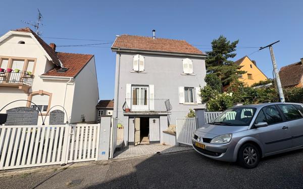 Maison à louer    4 pièces • 118,28 m2 Hoenheim