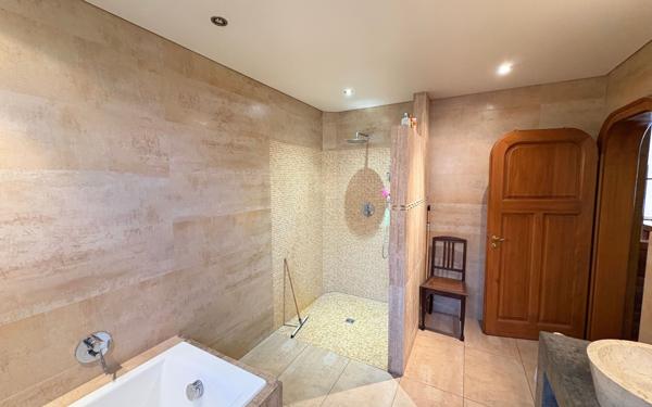 Maison à louer    4 pièces • 118,28 m2 Hoenheim