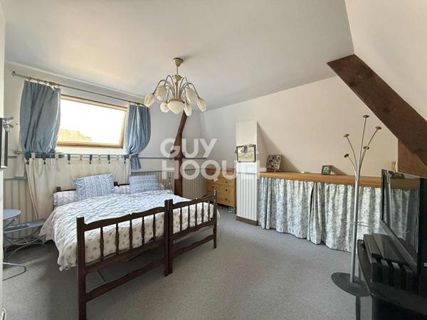 APPARTEMENT 5 pièces - PARKING - DEAUVILLE HYPERCENTRE