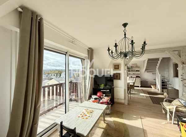 APPARTEMENT 5 pièces - PARKING - DEAUVILLE HYPERCENTRE