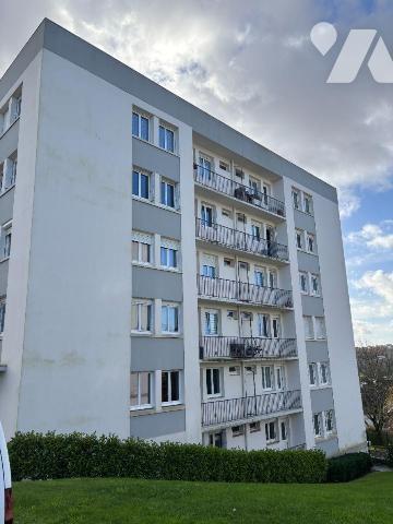 Appartement a Vendre à QUIMPER, en Finistère Sud (29), Secteur Prisé de Kerfeunteun, au premier...