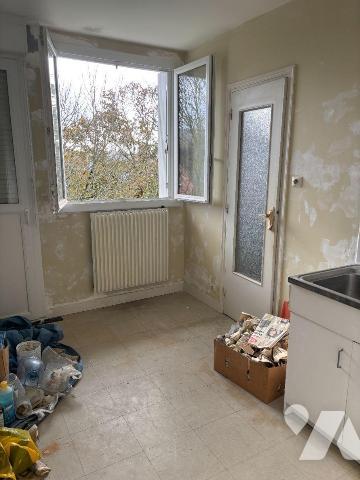 Appartement a Vendre à QUIMPER, en Finistère Sud (29), Secteur Prisé de Kerfeunteun, au premier...