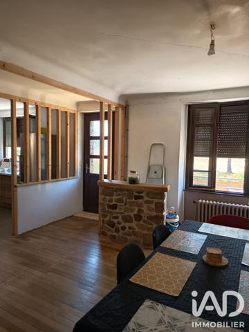 Maison à vendre 6 pièces 126 m² Neuvic-Entier