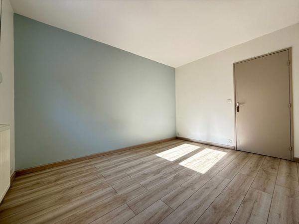 À VENDRE APPARTEMENT 3 PIÈCES