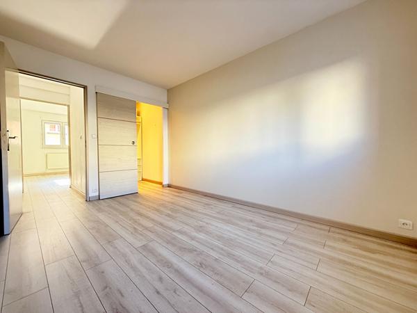 À VENDRE APPARTEMENT 3 PIÈCES