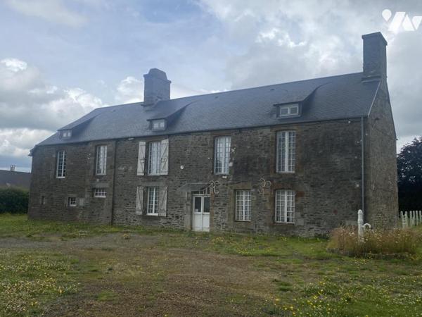 5 KM DE VIRE-NORMANDIE, PRESBYTERE du 15ème Siècle à rénover