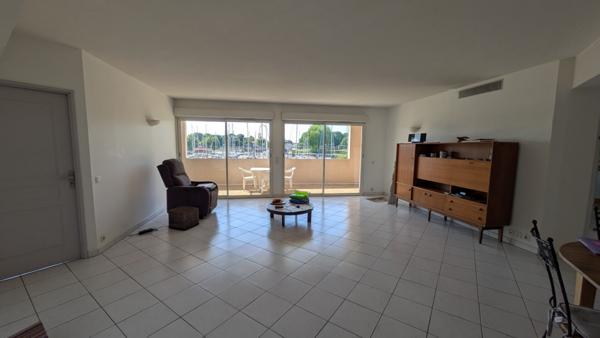 Appartement 4 pièces à vendre Rochefort - 17300 / Réf: 3312