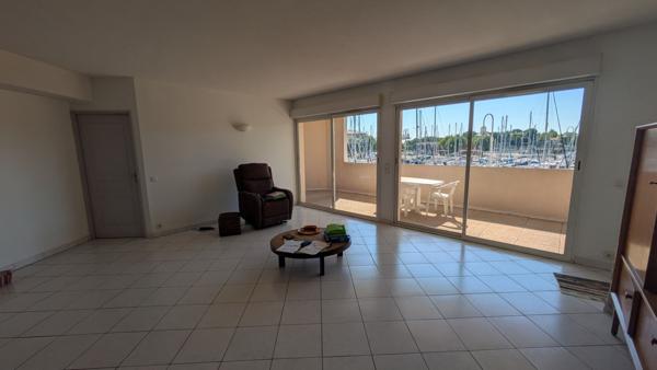 Appartement 4 pièces à vendre Rochefort - 17300 / Réf: 3312