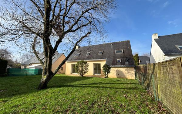 Maison à vendre    6 pièces •  Séné