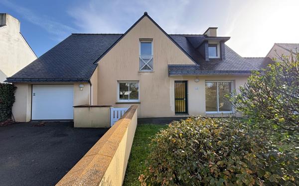 Maison à vendre    6 pièces •  Séné