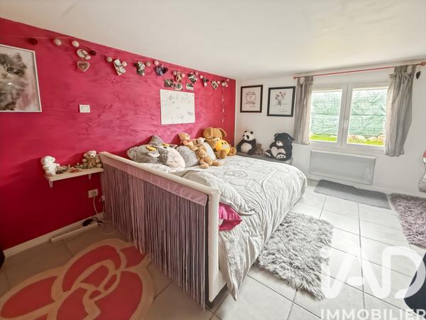 Maison à vendre 6 pièces 150 m² Saint-Maximin-la-Sainte-Baume