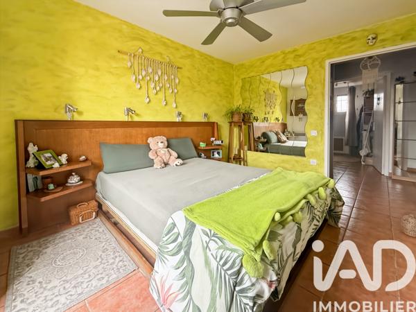 Maison à vendre 6 pièces 150 m² Saint-Maximin-la-Sainte-Baume