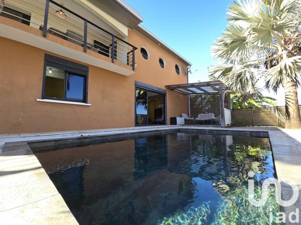 Maison à vendre 7 pièces 214 m² Saint-Pierre