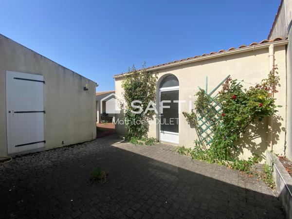 Pavillon de plain-pied avec 2 chambres et garage