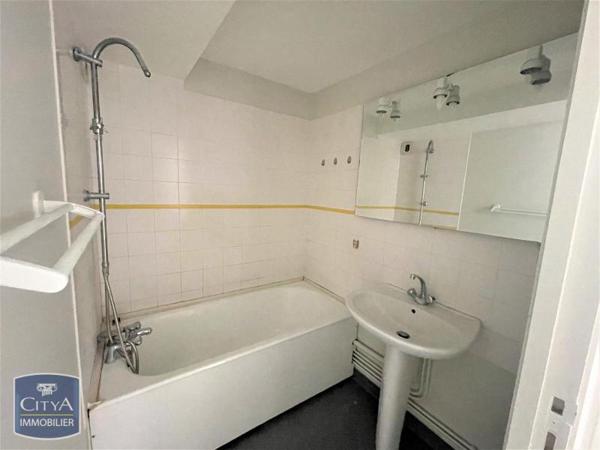 Appartement à louer 3 pièces 57.3m² Clermont-Ferrand (63000)