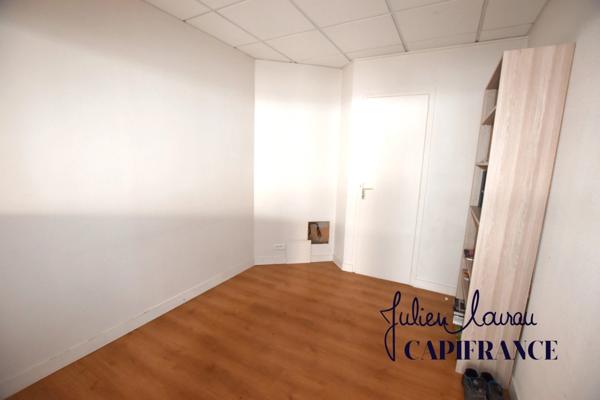 Dpt Finistère (29), à vendre ROSPORDEN Local commercial 57 m²