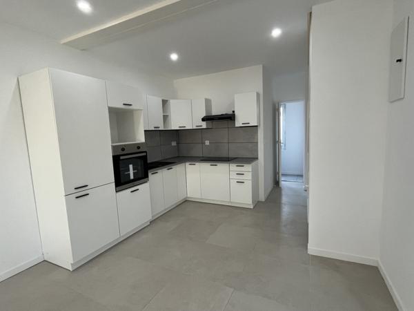 Maison 323 000 € Mérignac 4 p 79 m² DPE C