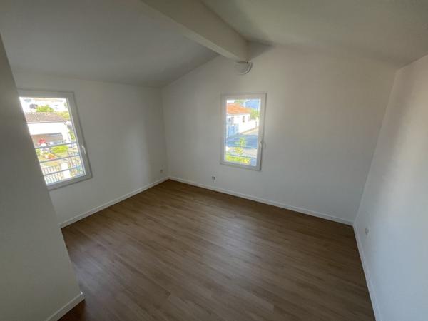 Maison 323 000 € Mérignac 4 p 79 m² DPE C