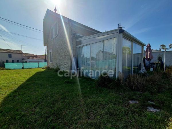 Maison à vendre 5 pièces SAINT GEORGES DE DIDONNE (17) - Terrain de 300m²