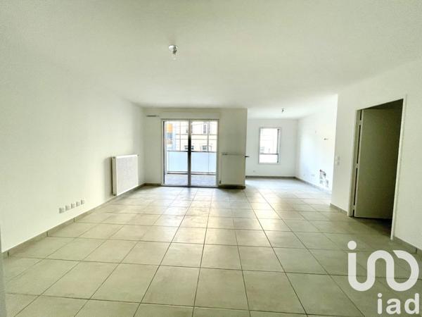 Appartement 3 pièces de 65 m² à Villefranche-sur-Saône (69400)