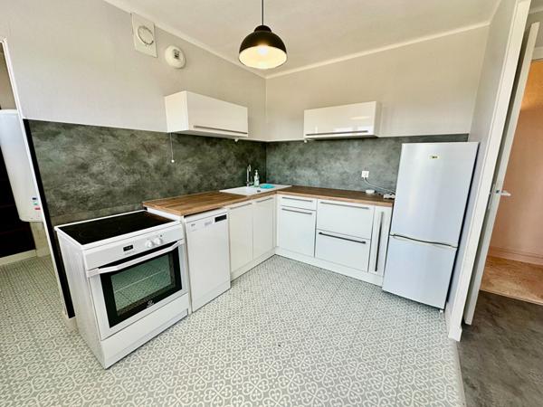 Appartement Laval 4 pièce(s) 84.83 m2 CENTRE VILLE