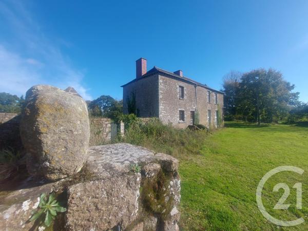 Maison à vendre  9 pièces - 250 m2 HEDE BAZOUGES - 35