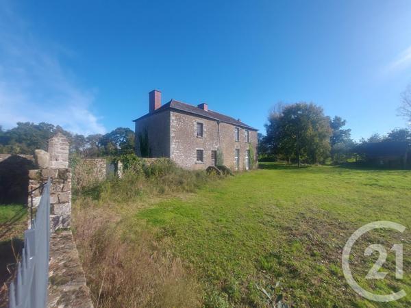 Maison à vendre  9 pièces - 250 m2 HEDE BAZOUGES - 35