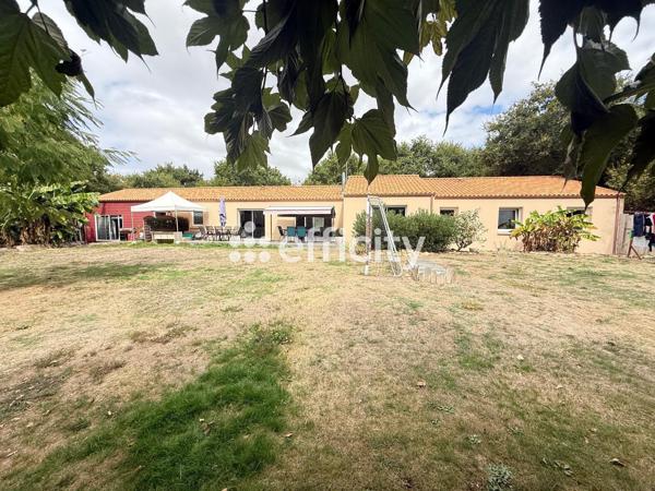 Maison
         6 pièces
        - 170 m² Bien prestige 494 900 € *