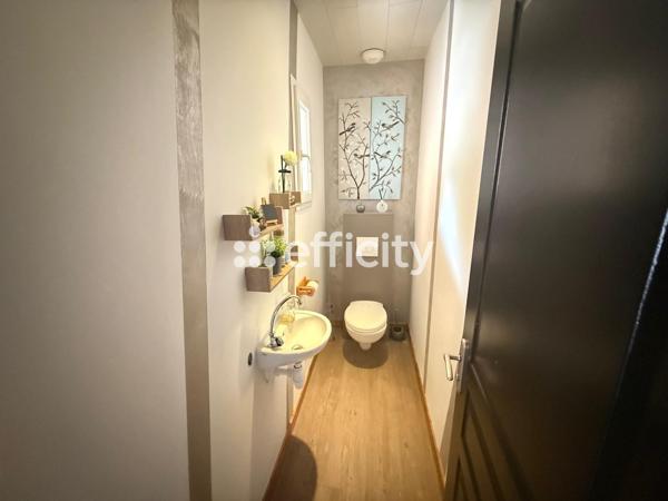 Maison
         6 pièces
        - 170 m² Bien prestige 494 900 € *