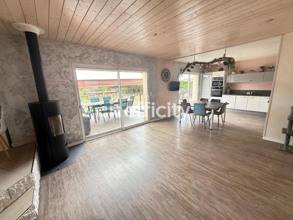 Maison
         6 pièces
        - 170 m² Bien prestige 494 900 € *