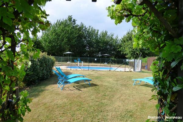 Ensemble de 4 Habitations secteur Javron les Chapelles