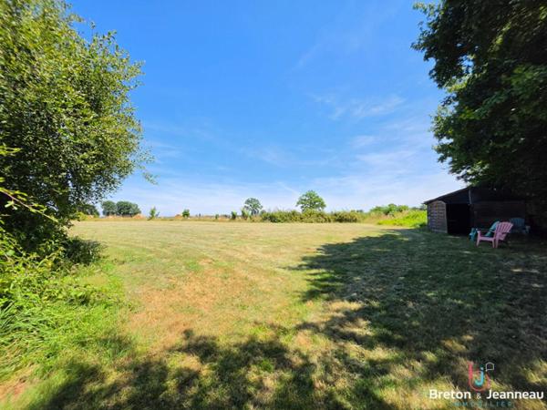 Ensemble de 4 Habitations secteur Javron les Chapelles