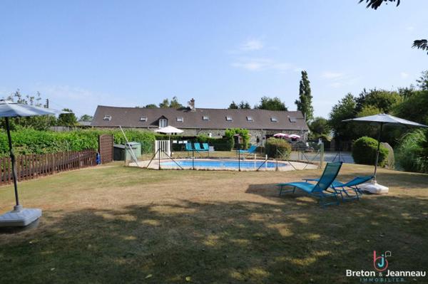 Ensemble de 4 Habitations secteur Javron les Chapelles