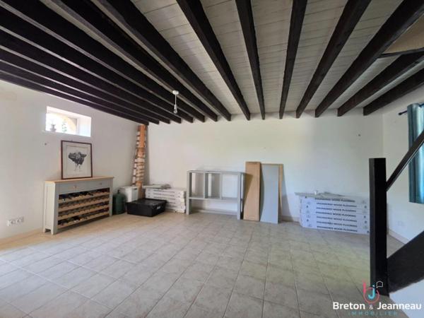 Ensemble de 4 Habitations secteur Javron les Chapelles