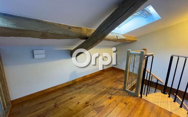 Appartement à louer    2 pièces • 63 m2 Florac