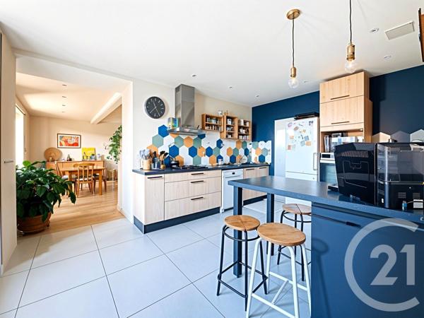 Appartement T4 à vendre  4 pièces - 127,78 m 2   LYON  - 69003