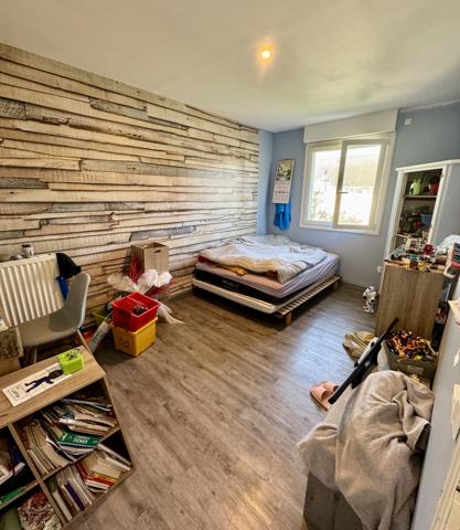 Anet (28260) Maison familiale avec piscine - quartier calme