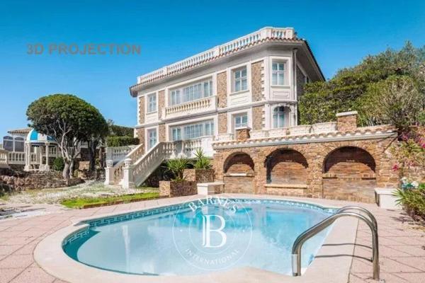 Saint-Raphaël, Villa 4 Chambres -  262 m² à vendre