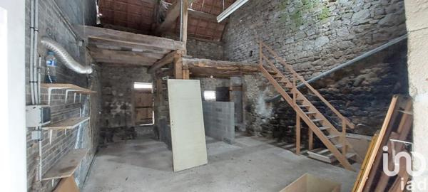 Maison de ville 5 pièces de 141 m² à Mainsat (23700)