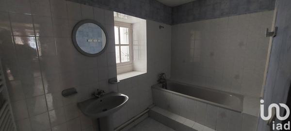 Maison de ville 5 pièces de 141 m² à Mainsat (23700)