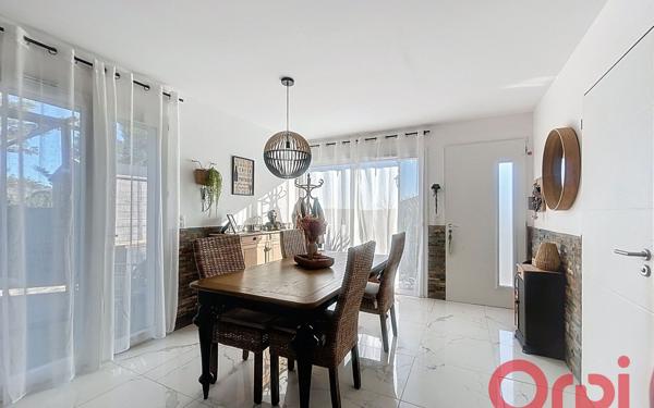 Maison à vendre    4 pièces •  Opoul-Périllos