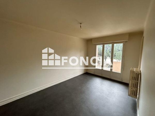 Location Appartement 3 pièces 56.9 m² - PLACE DU CENTENAIRE/AVENUE DE SAVOIE Montmelian 73800