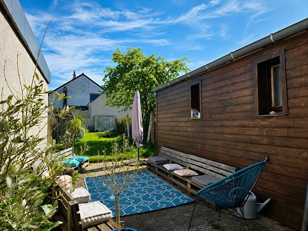 Maison mancelle 2 chambres avec jardin, terrasse et cave proche centre-ville et gare du Mans