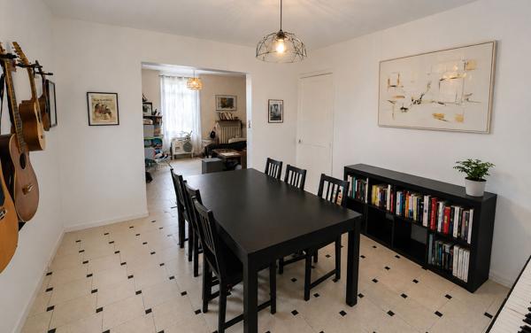 Maison mancelle 2 chambres avec jardin, terrasse et cave proche centre-ville et gare du Mans