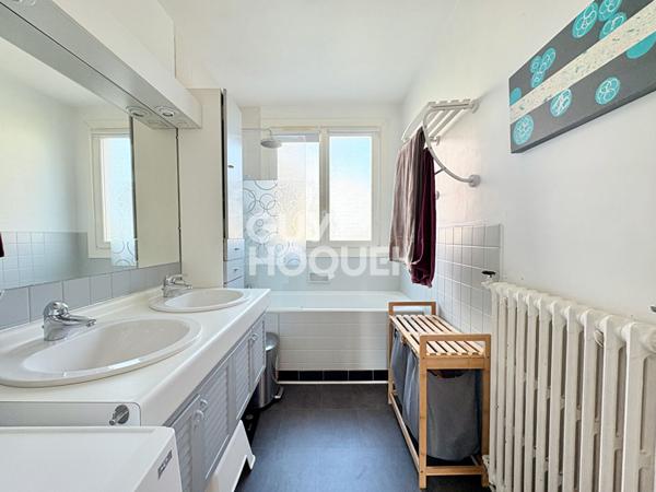 Appartement Courbevoie 4 pièces