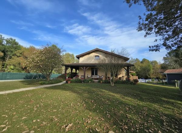 Maison 3 chambres + combles aménageables + garage 130 m²