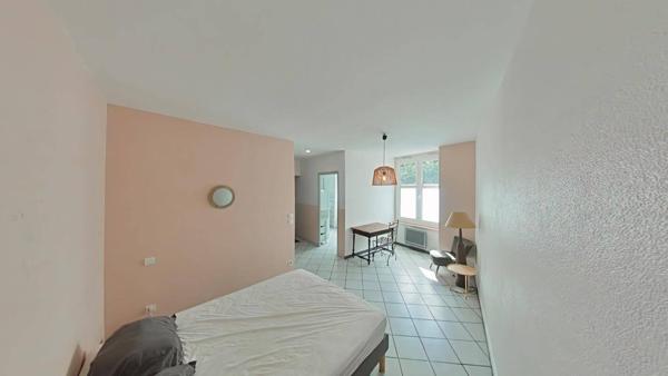 Appartement 1 pièce                                        - 42000 Saint-Étienne Réf : 13000