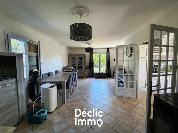 Vente maison de village Menigoute, 111m² 5 pièces 158 250€ avec garage